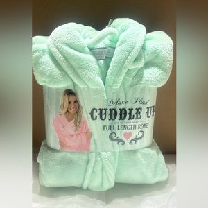 Deluxe plus full length women’s robe